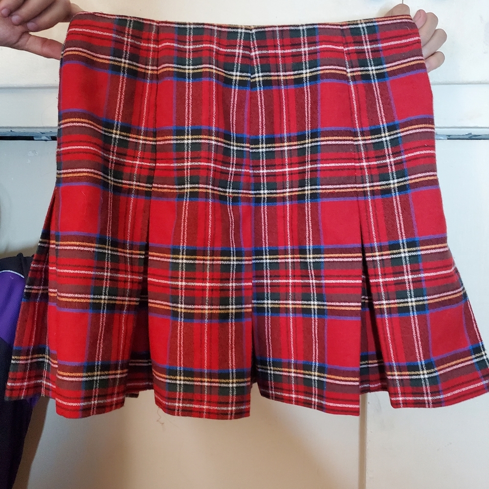 Vintage pleated plaid school girl skirt